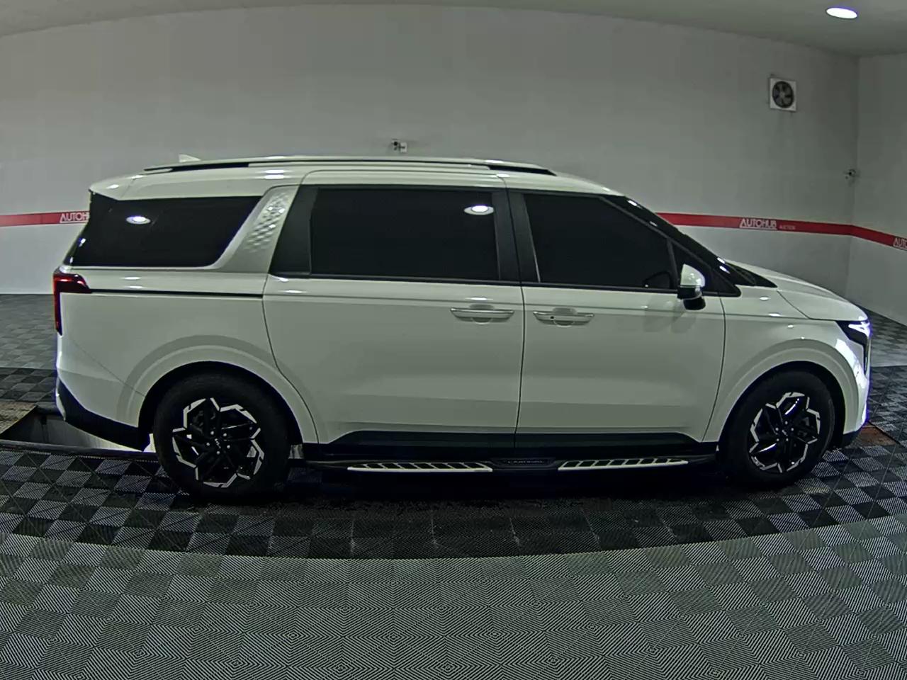 KIA THE NEW CARNIVAL (KA4) 9-SEATER DIESEL PRESTIGE - фото 2