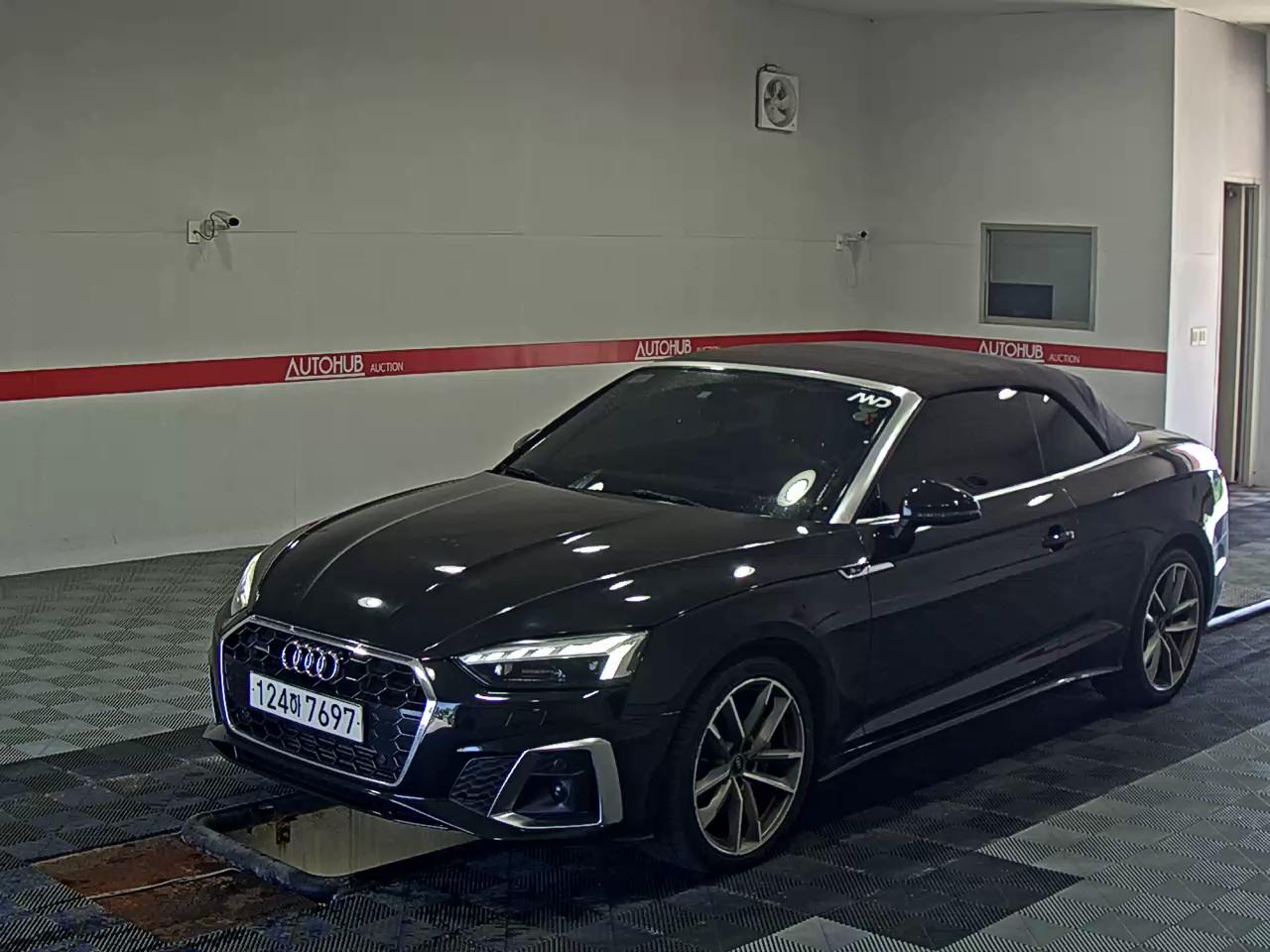 AUDI A5 (2ND GEN) 45TFSI QUATTRO CABRIOLET - фото 0