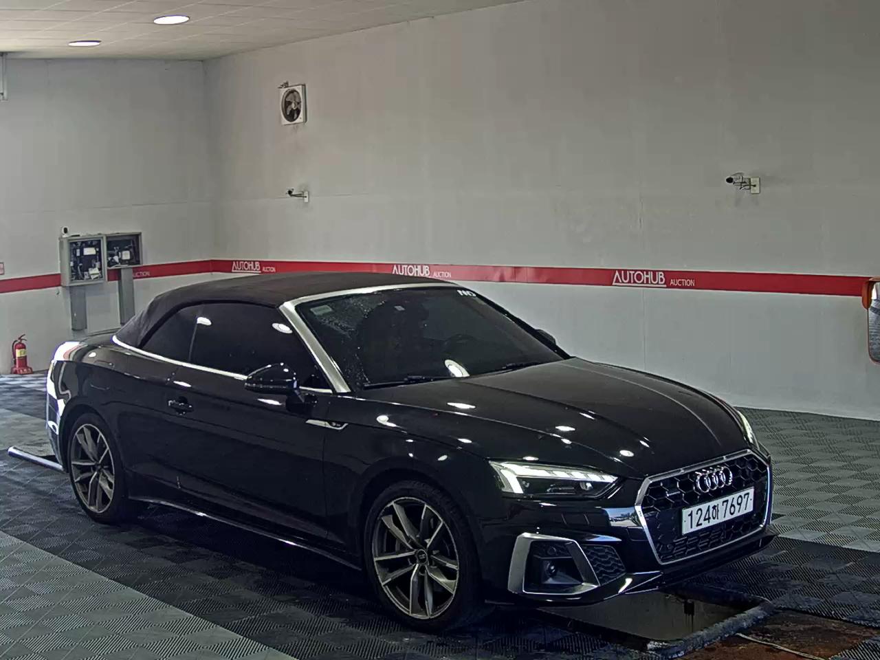 AUDI A5 (2ND GEN) 45TFSI QUATTRO CABRIOLET - фото 1