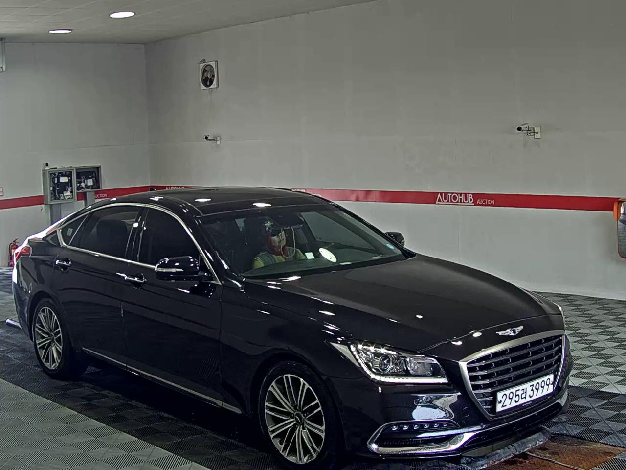 GENESIS G80 2.2 D AWD LUXURY - фото 1