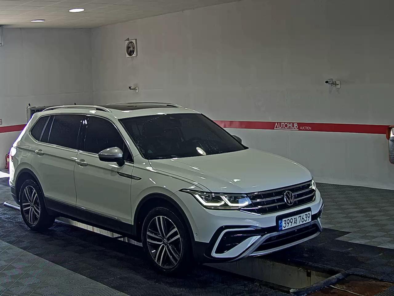 VOLKSWAGEN TIGUAN (2ND GEN) ALLSPACE 2.0 TSI PRESTIGE - фото 1