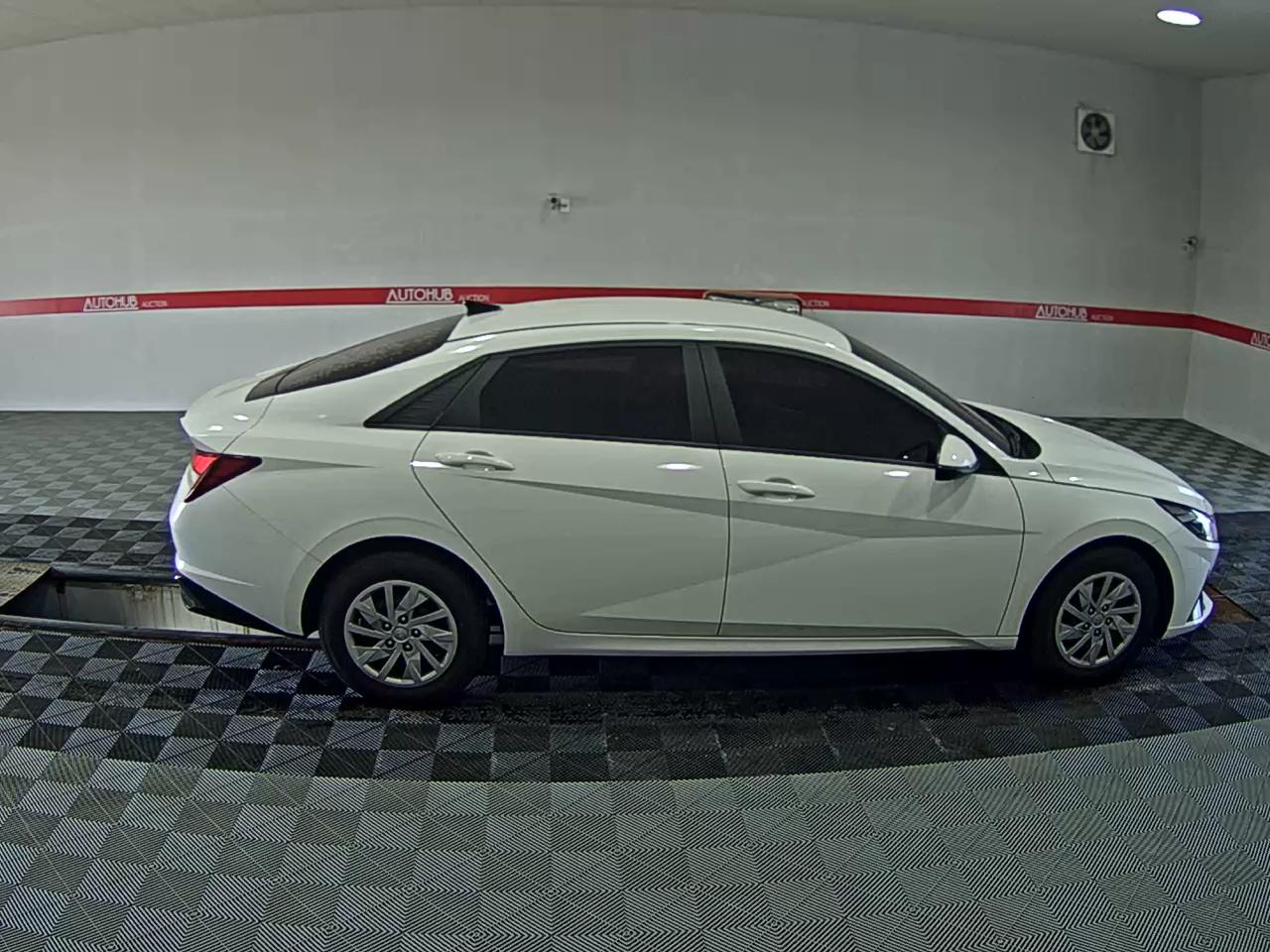 HYUNDAI AVANTE (CN7) 1.6 GASOLINE SMART - фото 2