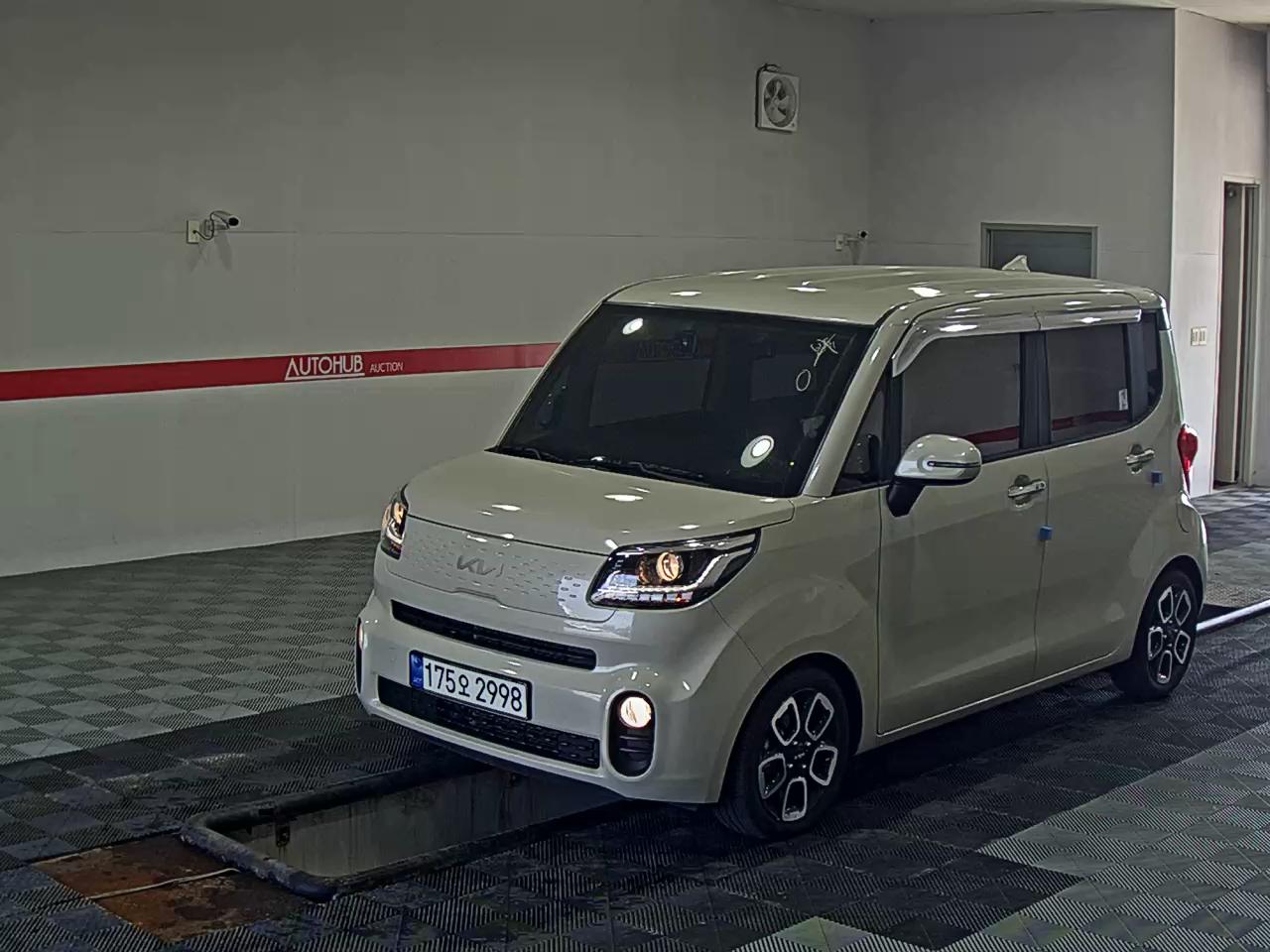 KIA THE NEW RAY 1.0 GASOLINE PRESTIGE - фото 0