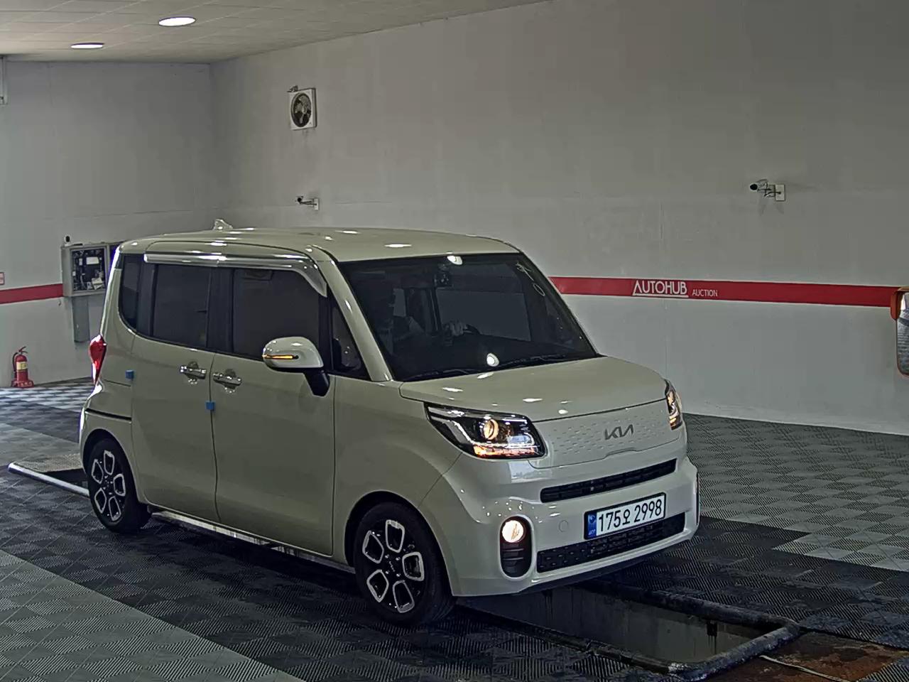 KIA THE NEW RAY 1.0 GASOLINE PRESTIGE - фото 1