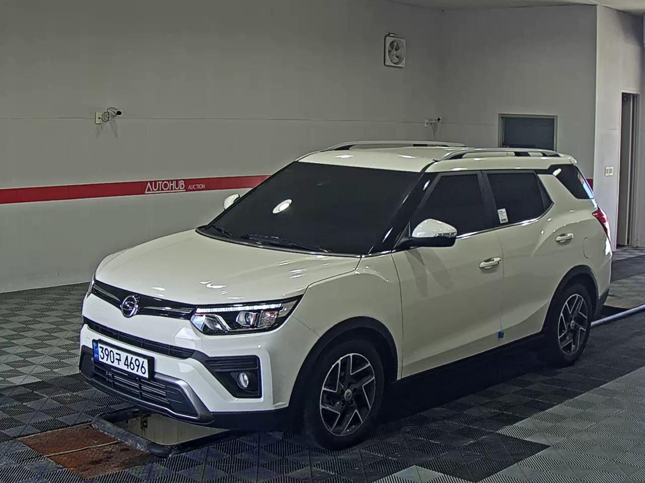 KG MOBILITY (SSANGYONG) NEW TIVOLI AIR 1.5 GASOLINE TURBO A3 - фото 0