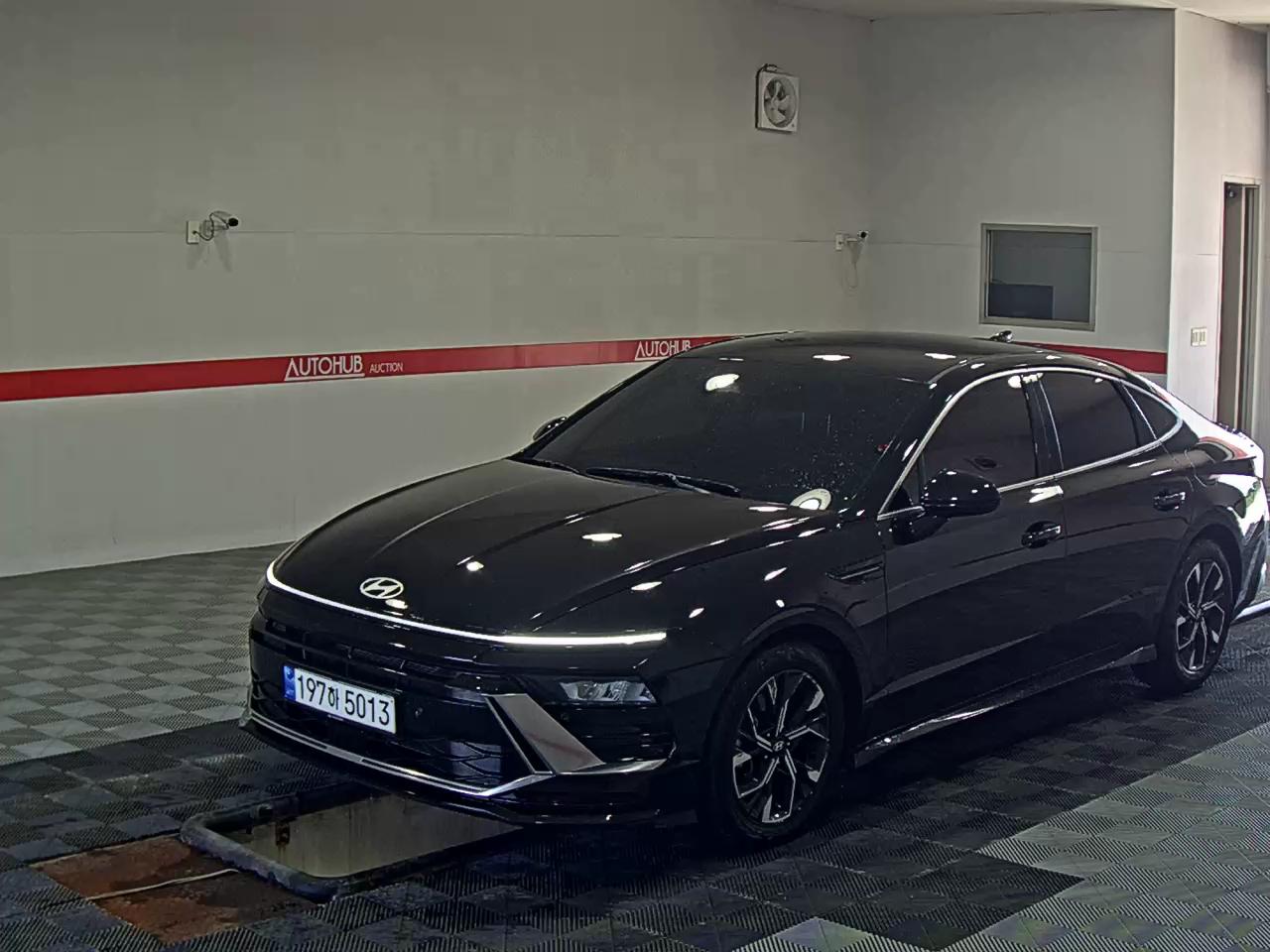 HYUNDAI SONATA THE EDGE GASOLINE 2.0 PREMIUM - фото 0