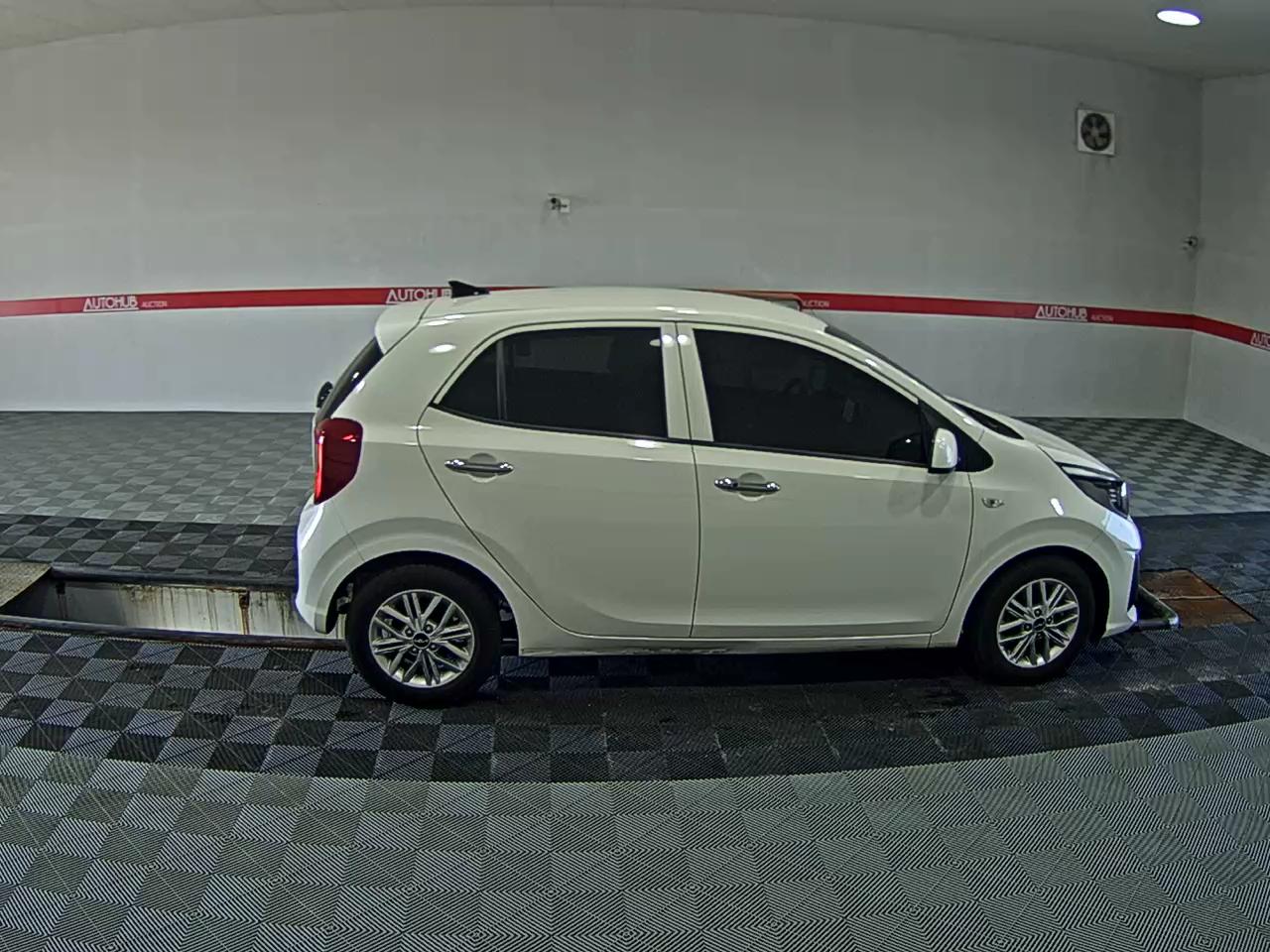 KIA MORNING URBAN 1.0 GASOLINE PRESTIGE - фото 2