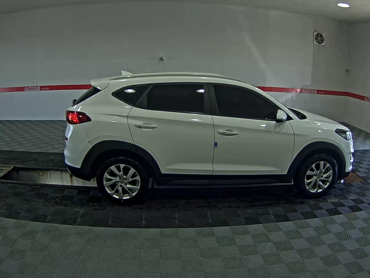 HYUNDAI NEW TUCSON 1.6 GASOLINE 2WD MODERN - фото 2