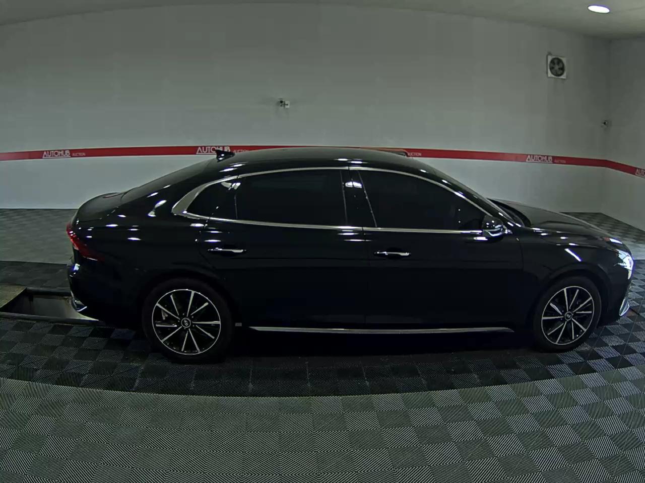HYUNDAI THE NEW GRANDEUR IG GASOLINE 2.5 LE BLANC - фото 2