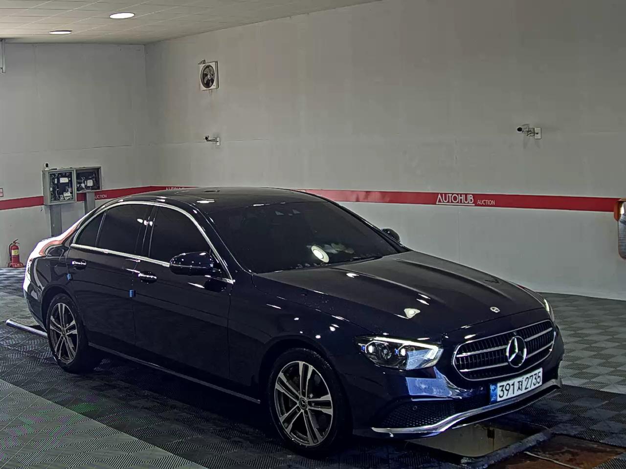 MERCEDES-BENZ E-CLASS (5TH GEN) E350 4MATIC AVANTGARDE - фото 1