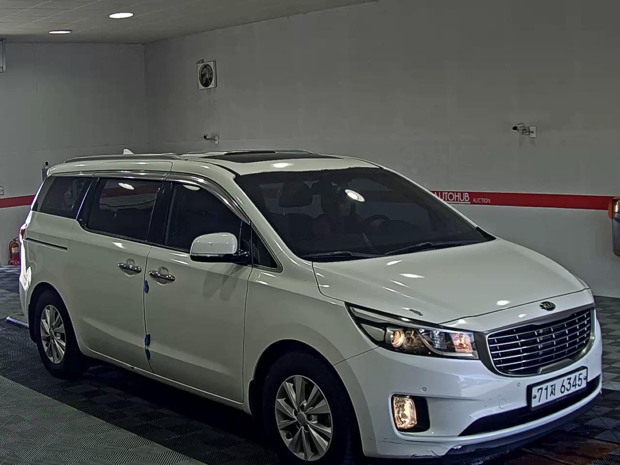 KIA ALL NEW CARNIVAL 11-SEATER DIESEL LUXURY - фото 1