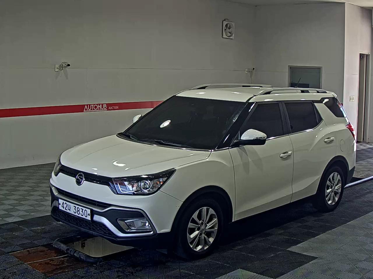 KG MOBILITY (SSANGYONG) TIVOLI AIR DIESEL 2WD IX - фото 0