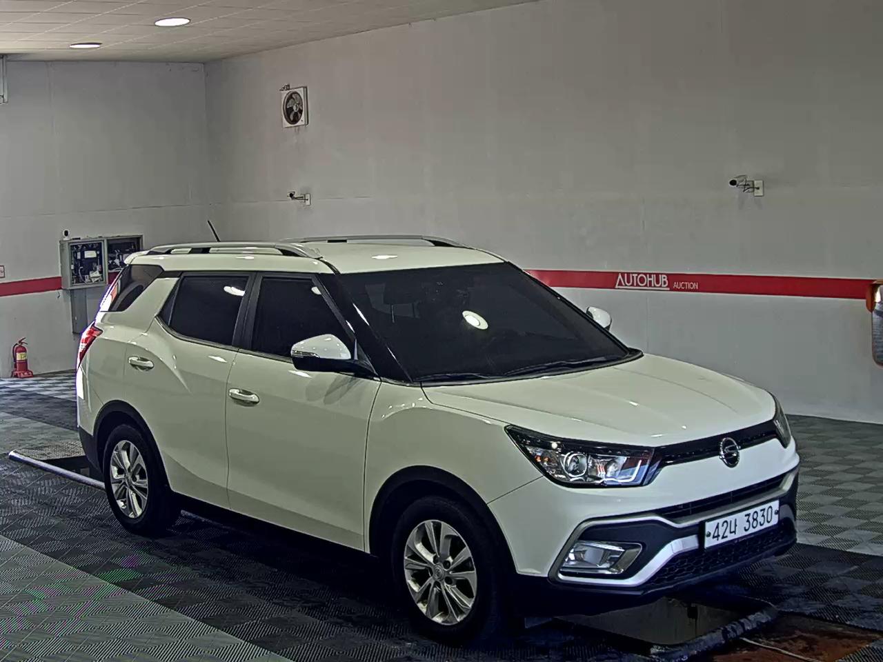 KG MOBILITY (SSANGYONG) TIVOLI AIR DIESEL 2WD IX - фото 1