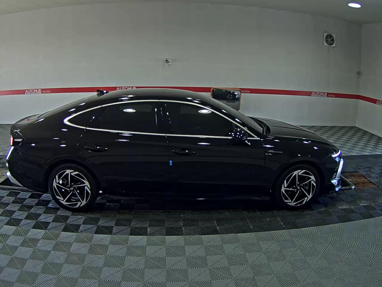 HYUNDAI SONATA THE EDGE GASOLINE 1.6 TURBO EXCLUSIVE - фото 2