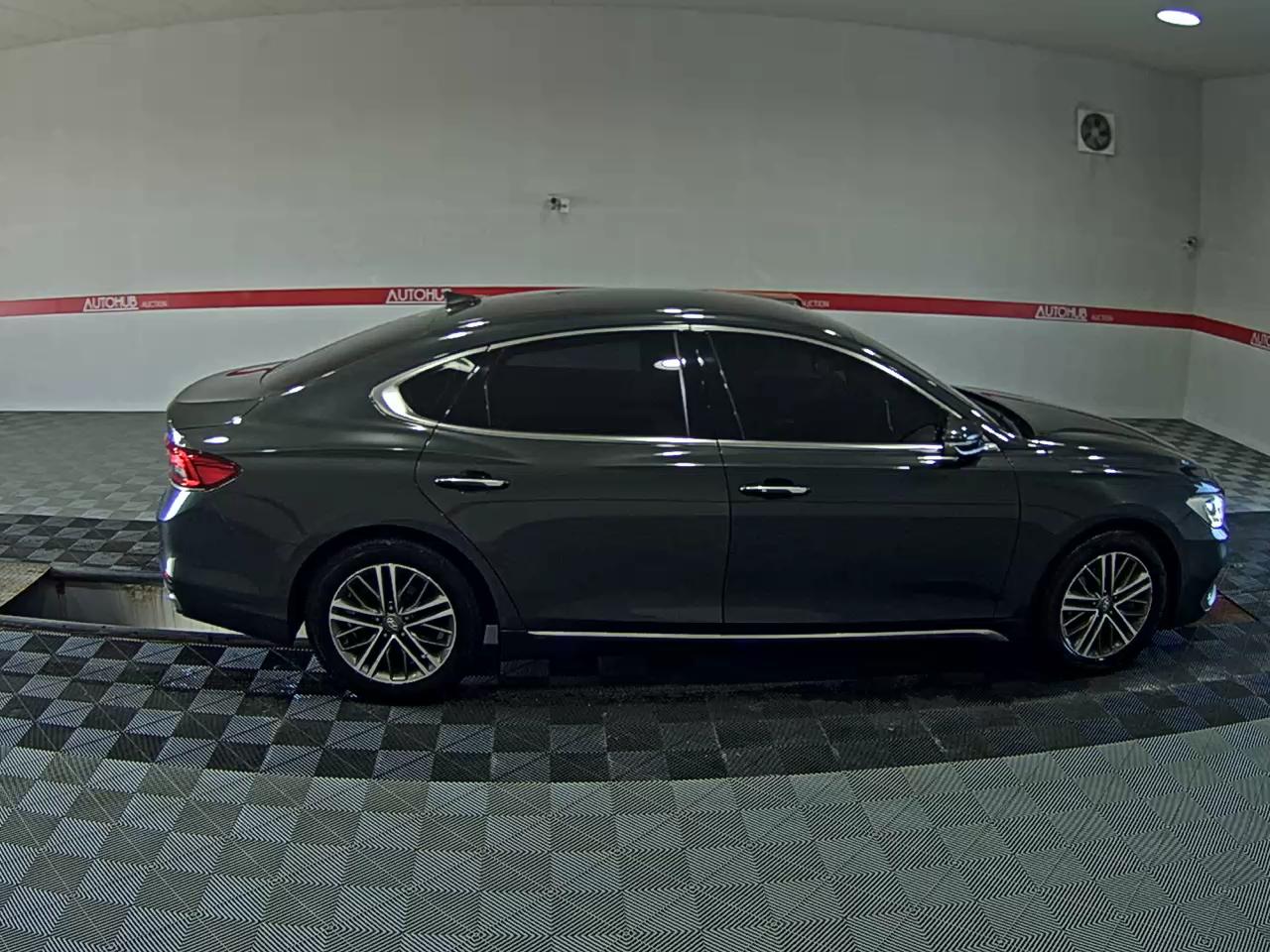 HYUNDAI GRANDEUR IG 2.4 GDi PREMIUM - фото 2