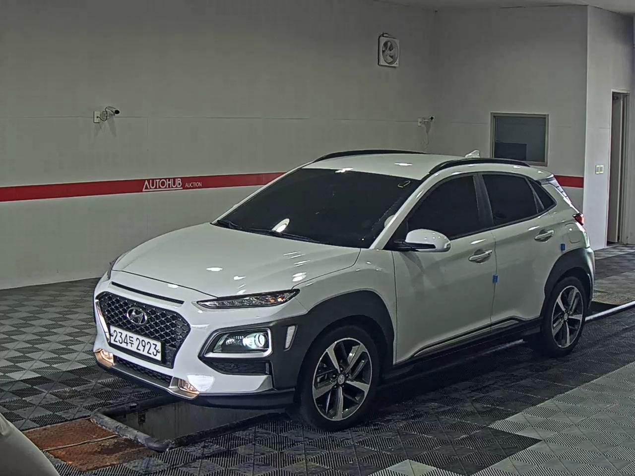 HYUNDAI KONA 1.6 GASOLINE 2WD PREMIUM - фото 0