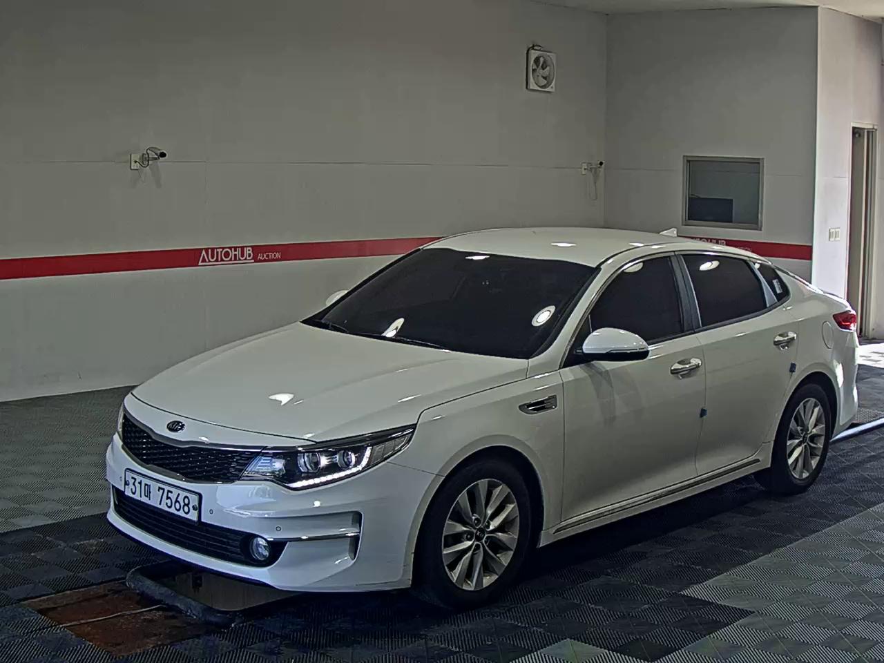 KIA NEW K5 2.0 GASOLINE PRESTIGE MX - фото 0