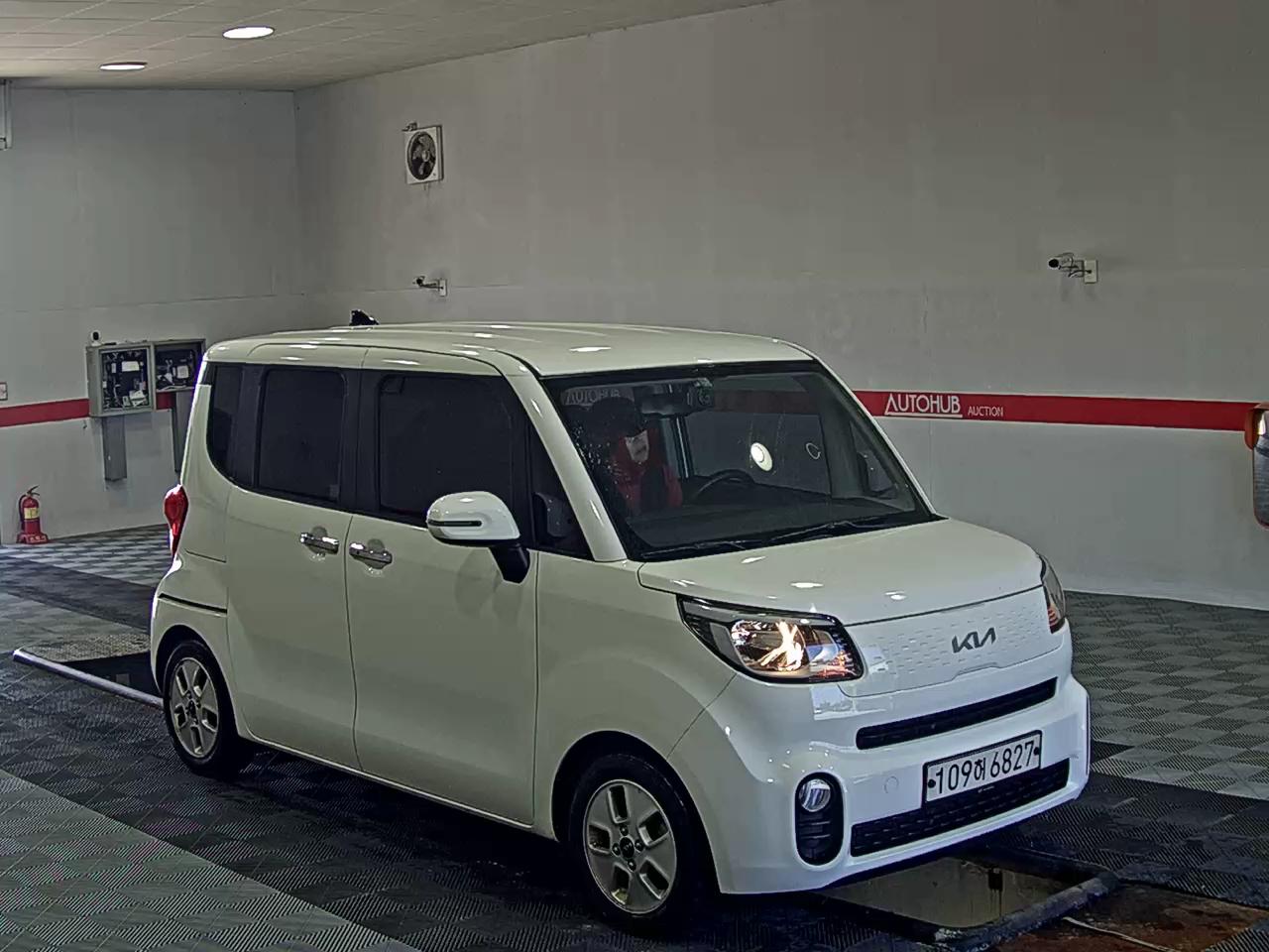 KIA THE NEW RAY 1.0 GASOLINE PRESTIGE - фото 1