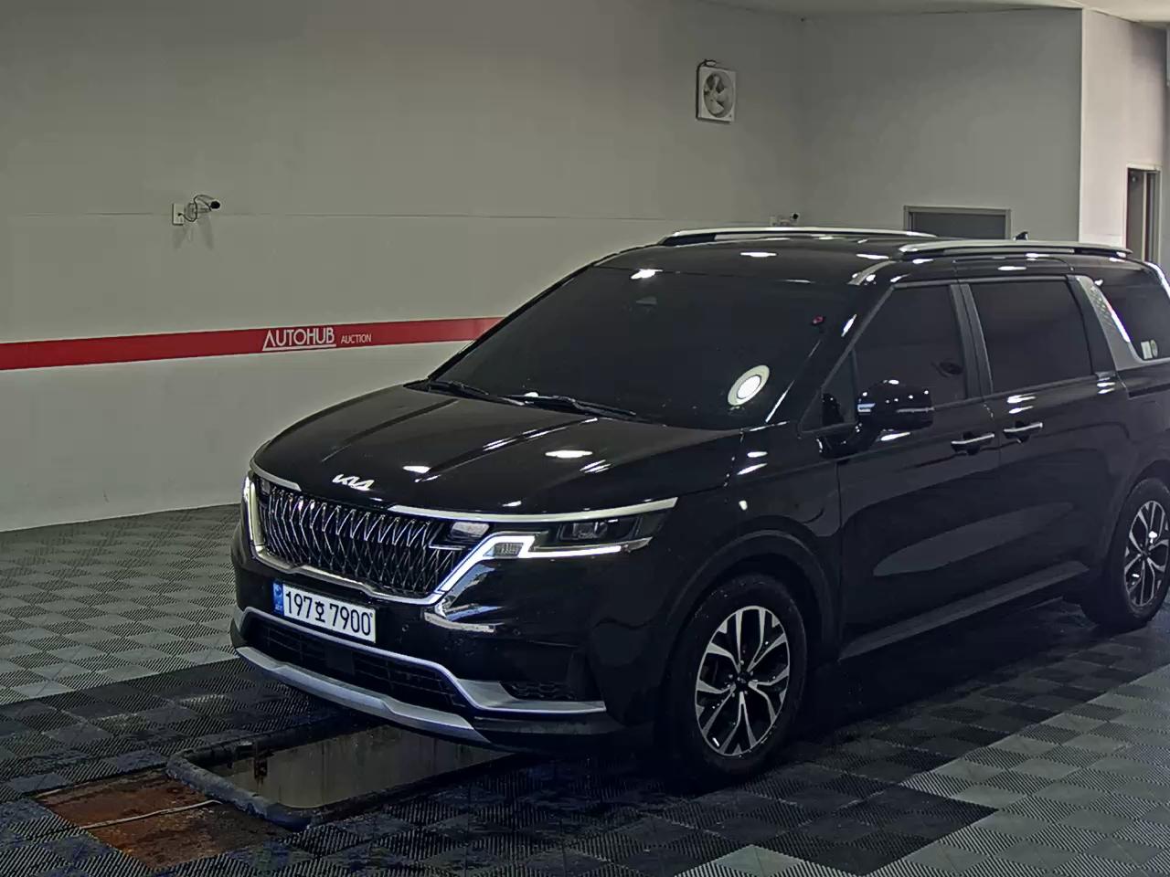 KIA NEW CARNIVAL (KA4) 9-SEATER DIESEL PRESTIGE - фото 0