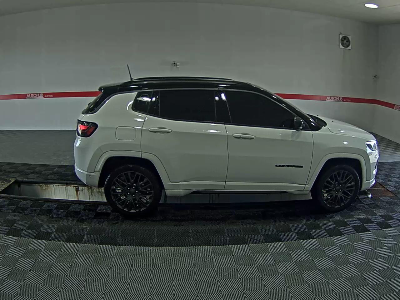 JEEP COMPASS (MP) 2.4 AWD S - фото 2