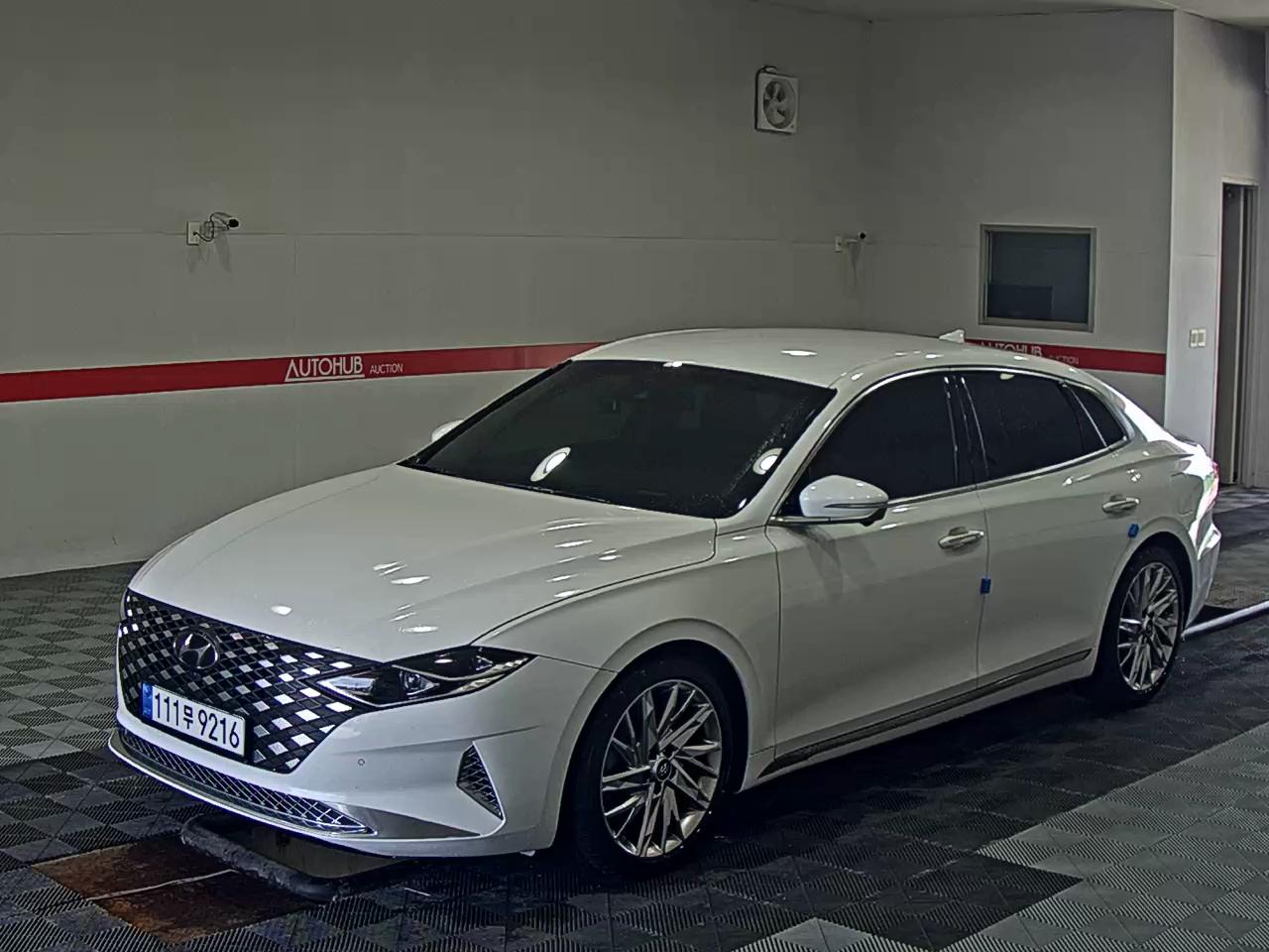 HYUNDAI THE NEW GRANDEUR IG GASOLINE 2.5 CALLIGRAPHY - фото 0