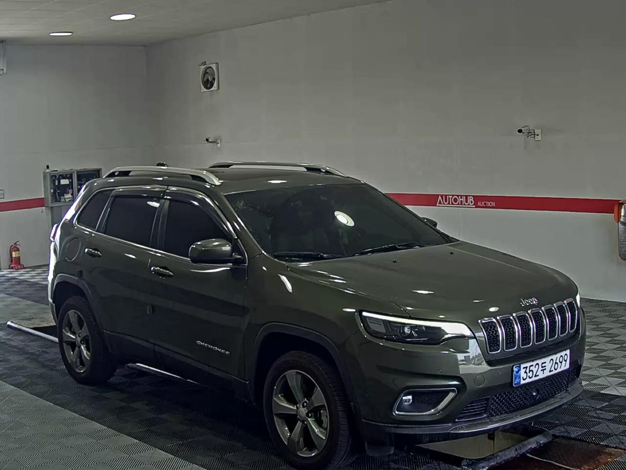 JEEP CHEROKEE (KL) 2.4 AWD LIMITED - фото 1
