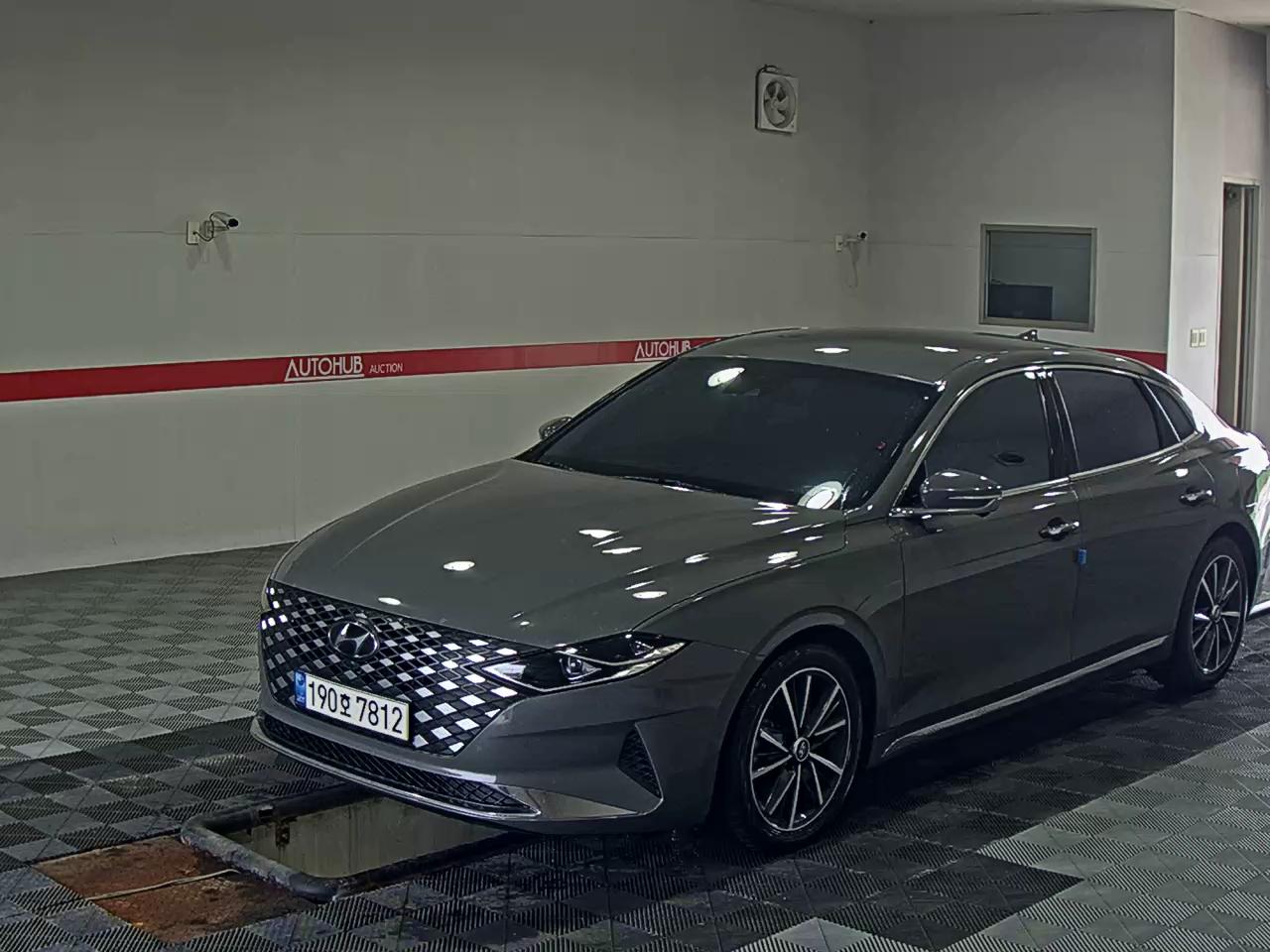 HYUNDAI THE NEW GRANDEUR IG GASOLINE 2.5 EXCLUSIVE - фото 0