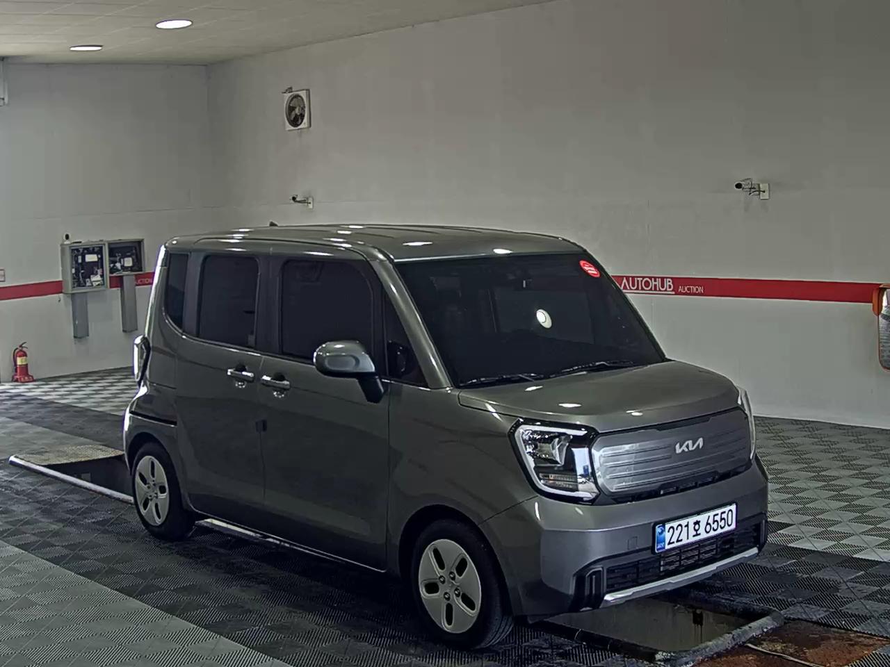 KIA THE NEW KIA RAY 2-SEATER VAN PRESTIGE - фото 1