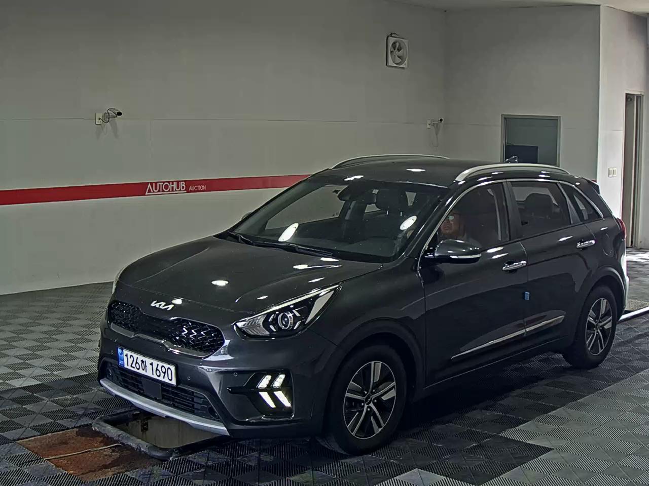 KIA THE NEW NIRO 1.6 GDI HEV NOBLESSE - фото 0