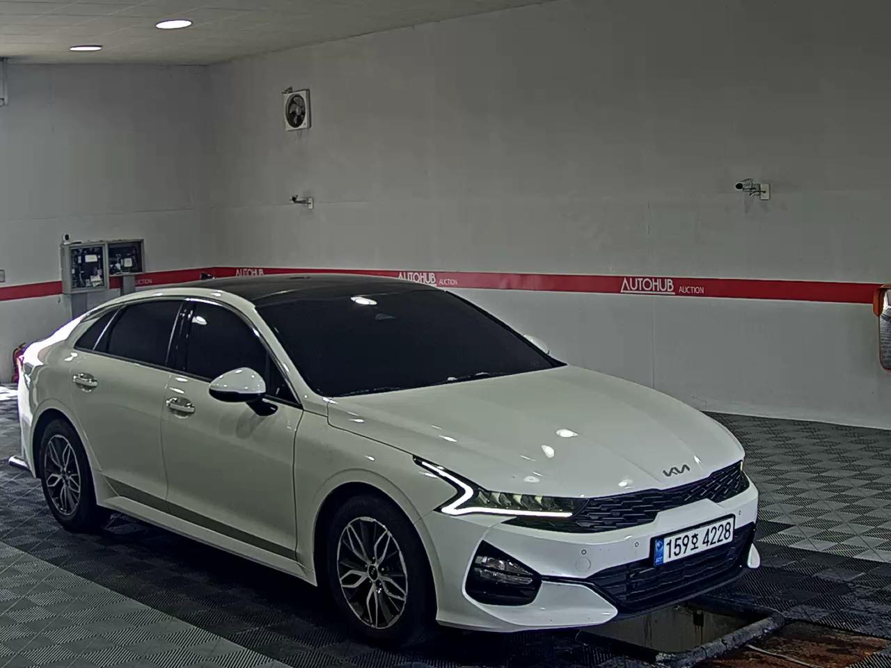 KIA NEW K5 (DL3) 2.0 GASOLINE PRESTIGE - фото 1