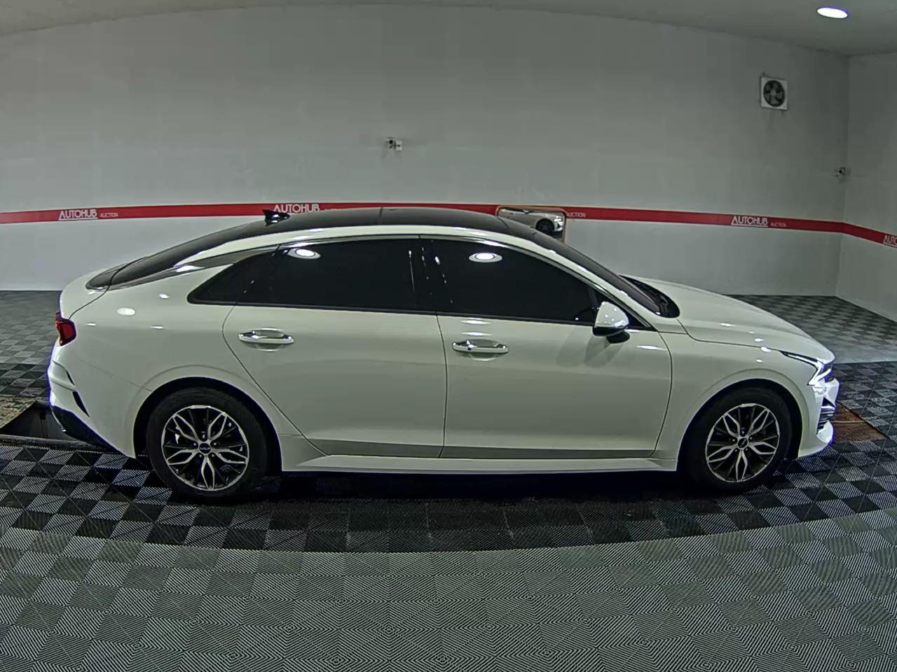 KIA NEW K5 (DL3) 2.0 GASOLINE PRESTIGE - фото 2