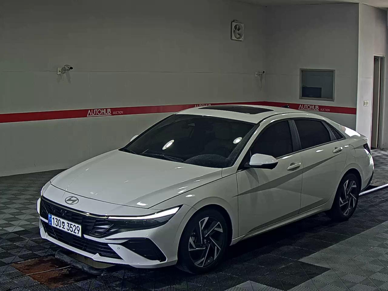 HYUNDAI THE NEW AVANTE (CN7) GASOLINE 1.6 INSPIRATION - фото 0