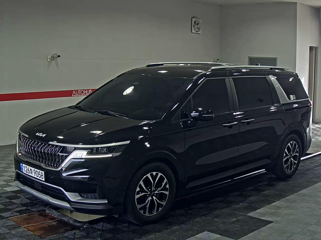 KIA NEW CARNIVAL (KA4) 9-SEATER DIESEL PRESTIGE - фото 0