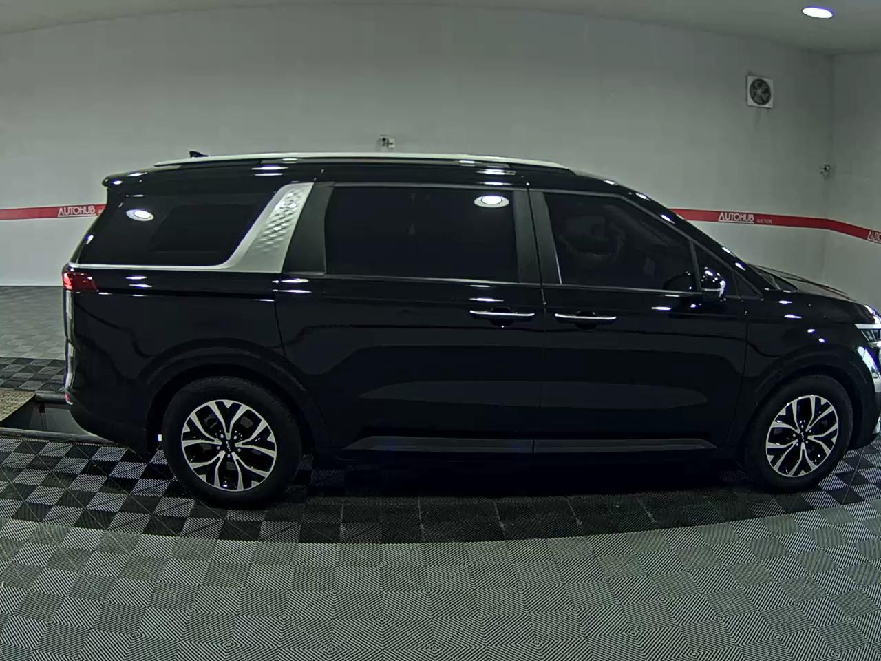 KIA NEW CARNIVAL (KA4) 9-SEATER DIESEL PRESTIGE - фото 2