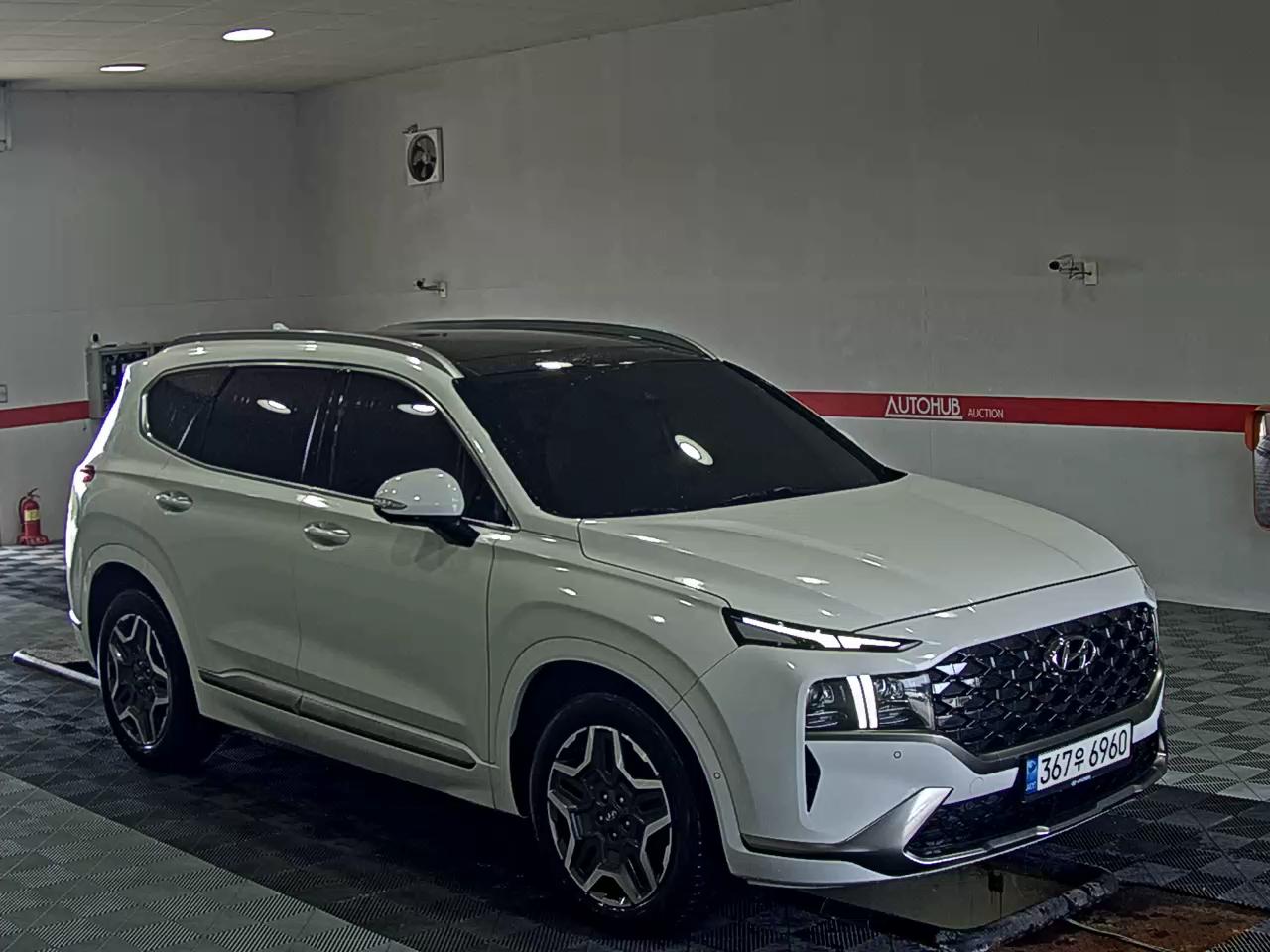 HYUNDAI THE NEW SANTA FE HYBRID 1.6 HEV AWD CALLIGRAPHY - фото 1