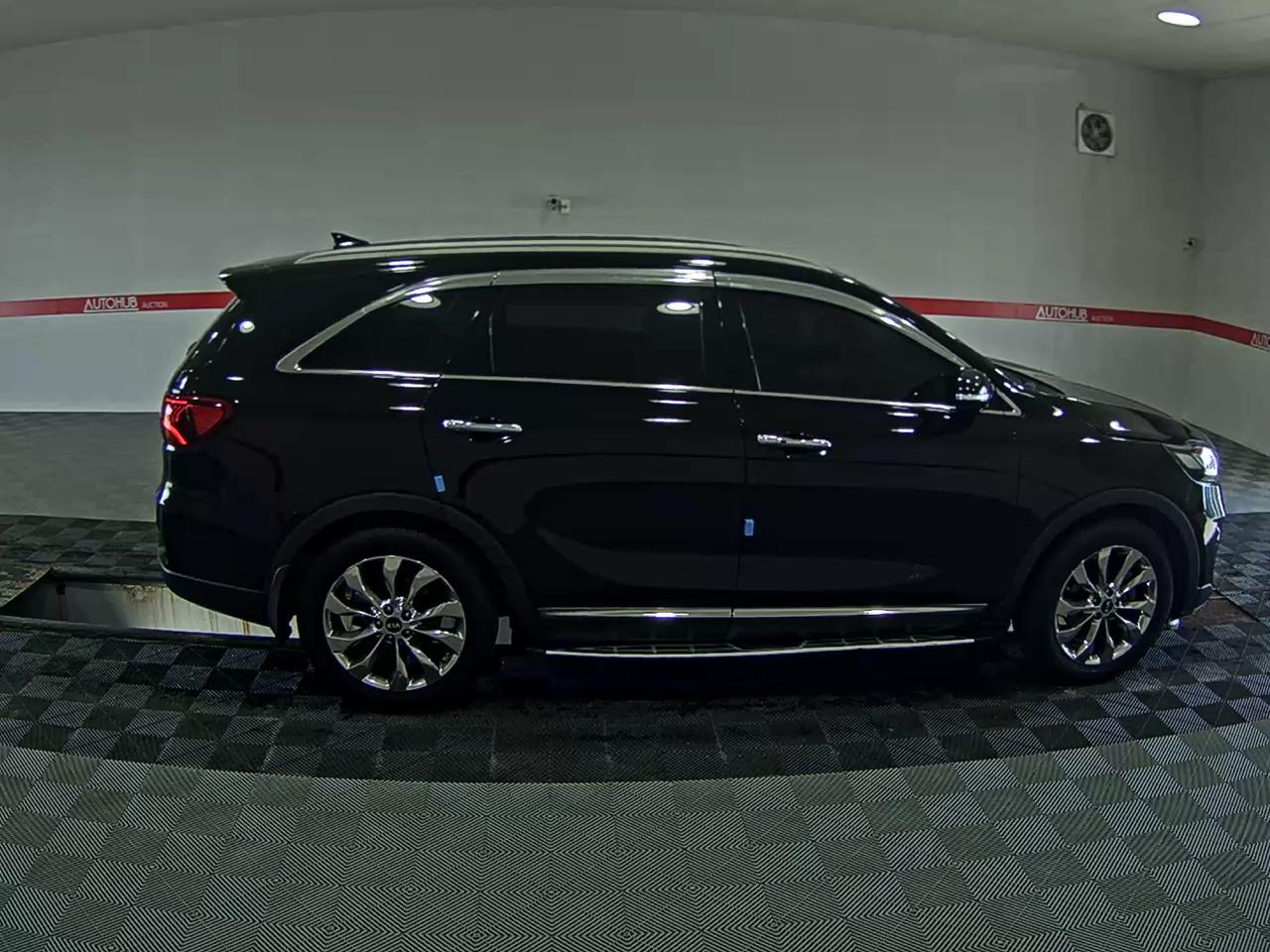 KIA THE NEW SORENTO DIESEL R2.0 2WD NOBLESSE - фото 2