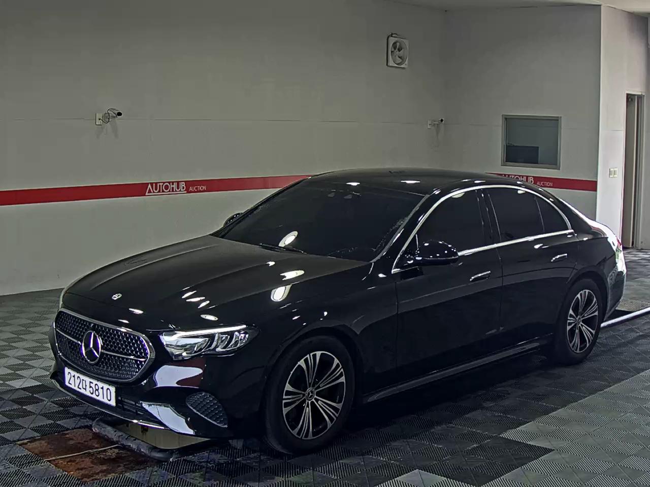 MERCEDES-BENZ E-CLASS (6TH GEN) E200 AVANTGARDE - фото 0