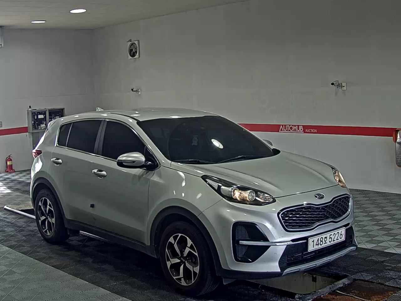 KIA SPORTAGE THE BOLD 1.6 DIESEL 4WD TRENDY - фото 1