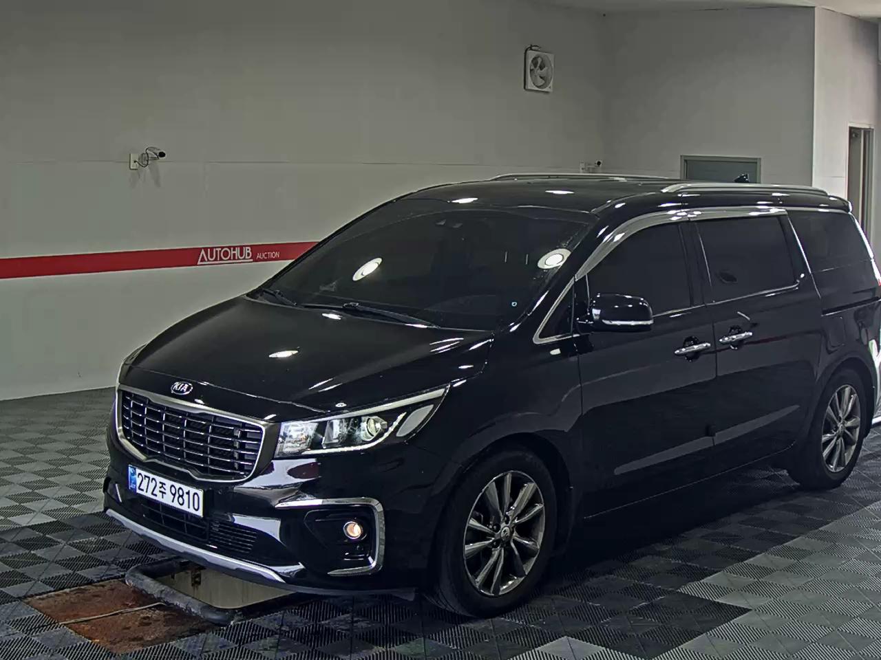 KIA THE NEW CARNIVAL 9-SEATER DIESEL PRESTIGE - фото 0