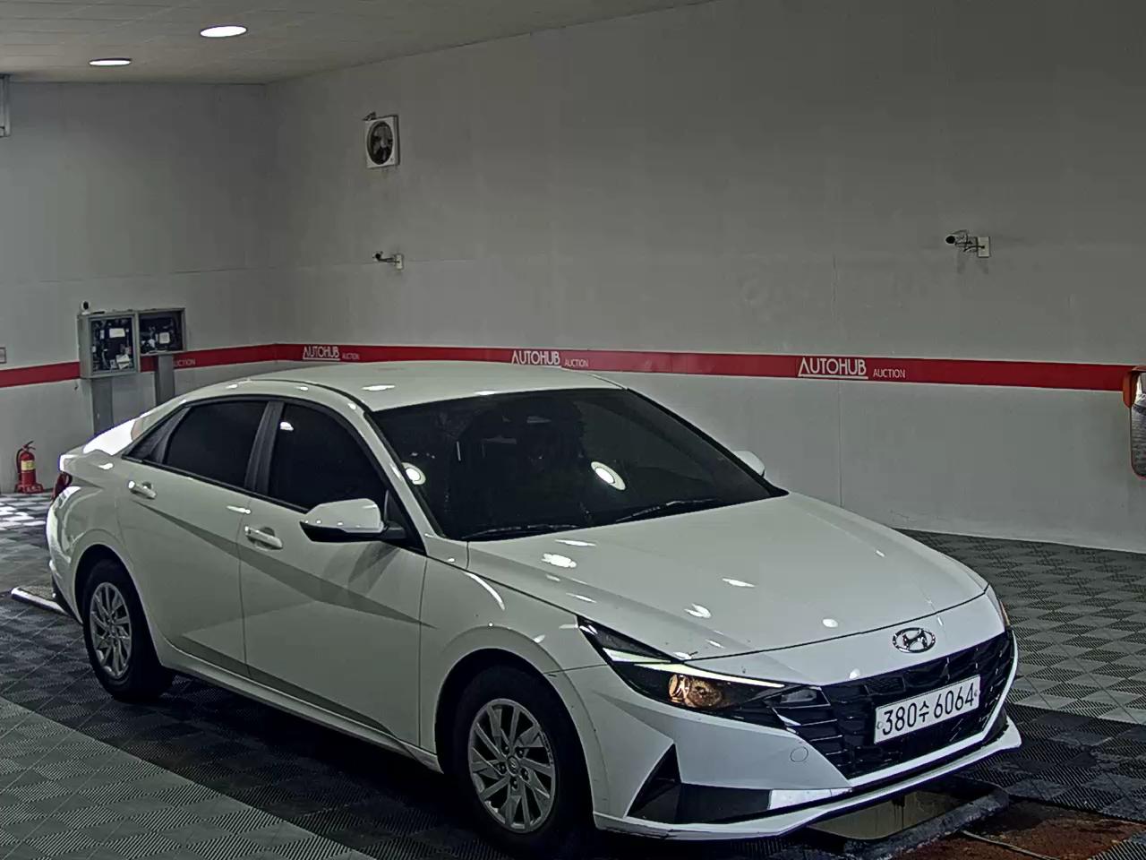 HYUNDAI AVANTE (CN7) 1.6 GASOLINE CORPORATE USE - фото 1