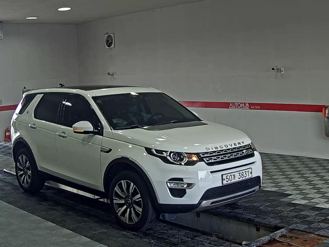 LAND ROVER DISCOVERY SPORT 2.0 TD4 HSE LUXURY - фото 1