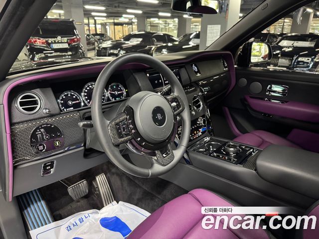 Rolls-Royce Cullinan 6.7 V12 Black Badge - фото 3