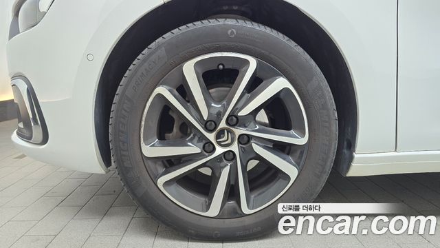 Citroen / DS C4 Spacetourer 1.5 BlueHDi Shine Pack - фото 4
