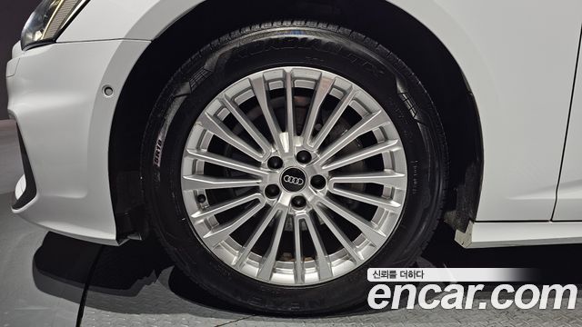Audi A6 C8 40 TDI Quattro Premium - фото 4