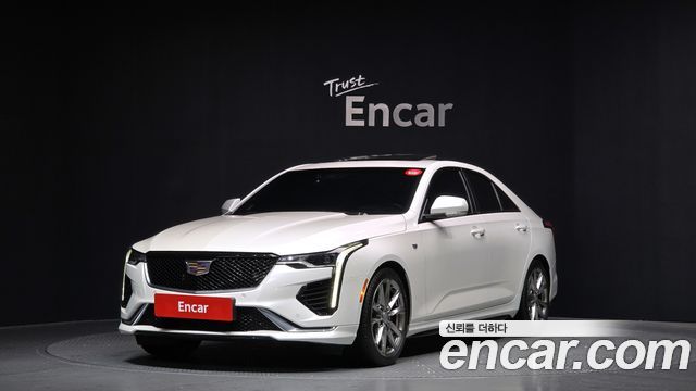 Cadillac CT4 2.0 Sport - фото 0