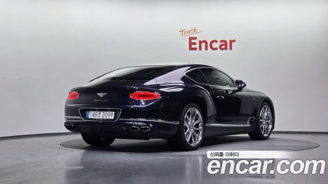 Bentley Continental GT 4.0 GT - фото 1
