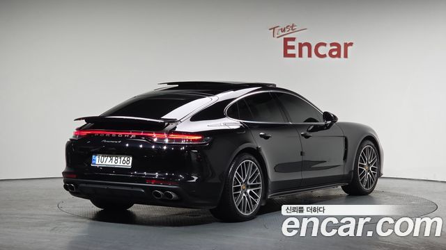 Porsche Panamera 2.9 AWD Platinum Edition - фото 0