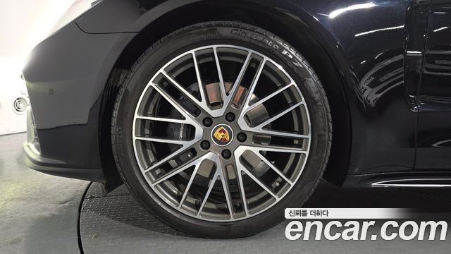Porsche Panamera 2.9 AWD Platinum Edition - фото 3