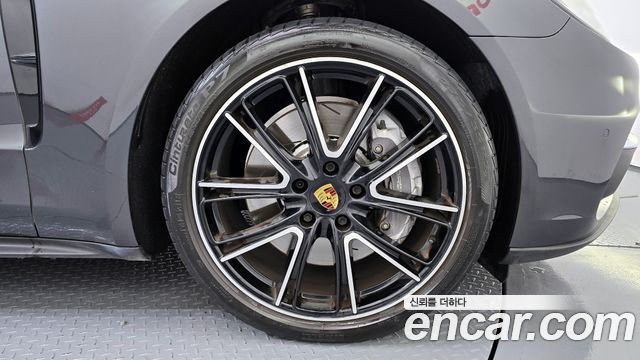 Porsche Panamera 2.9 AWD E-Hybrid - фото 4