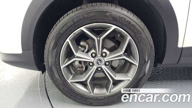 SsangYong Korando Gasoline 1.5 2WD C5 Plus - фото 4